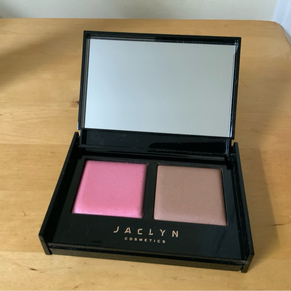 Jaclyn Cosmetics ~ Bronze & Blushing Duo in Sunkissed & Bronze Moment